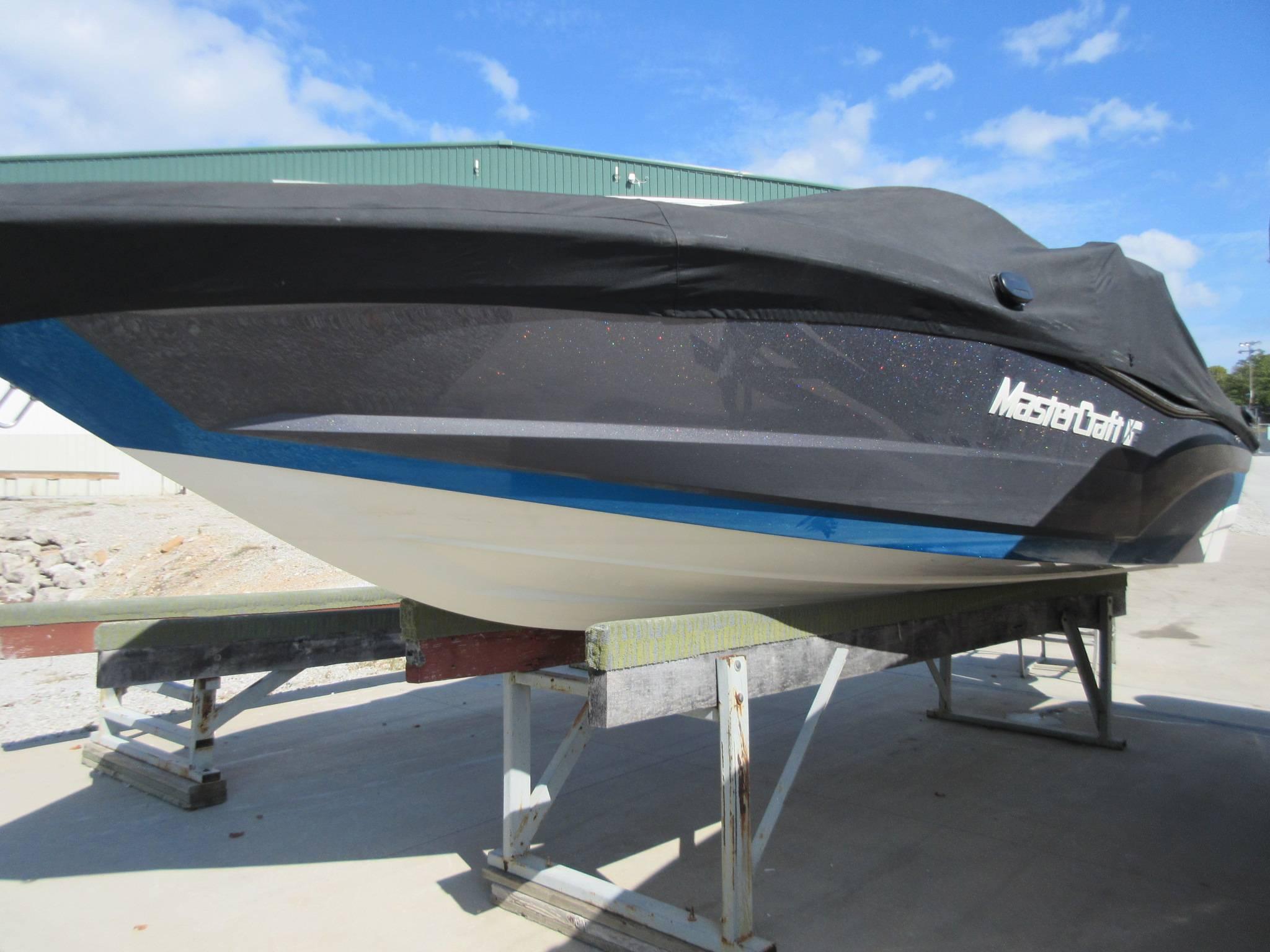 2017 MasterCraft XT23