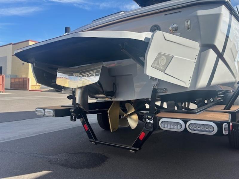 2025 Axis A225