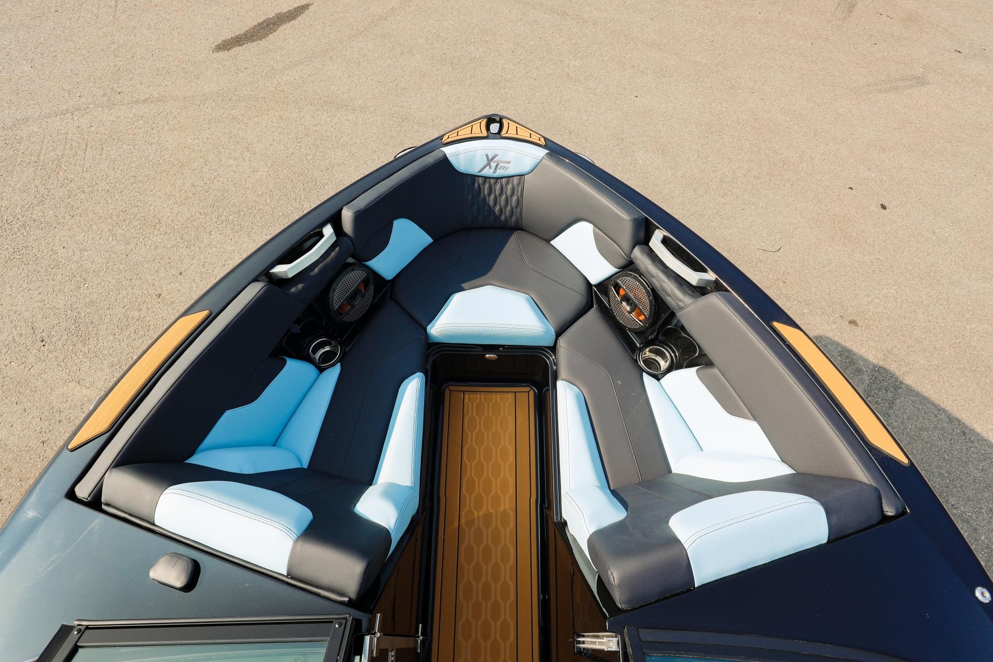 Mastercraft XT 22 T