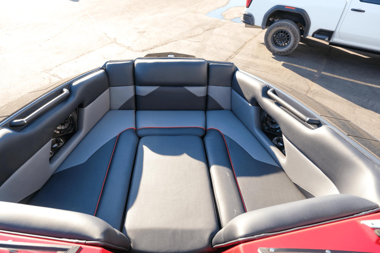 2025 Moomba Mojo