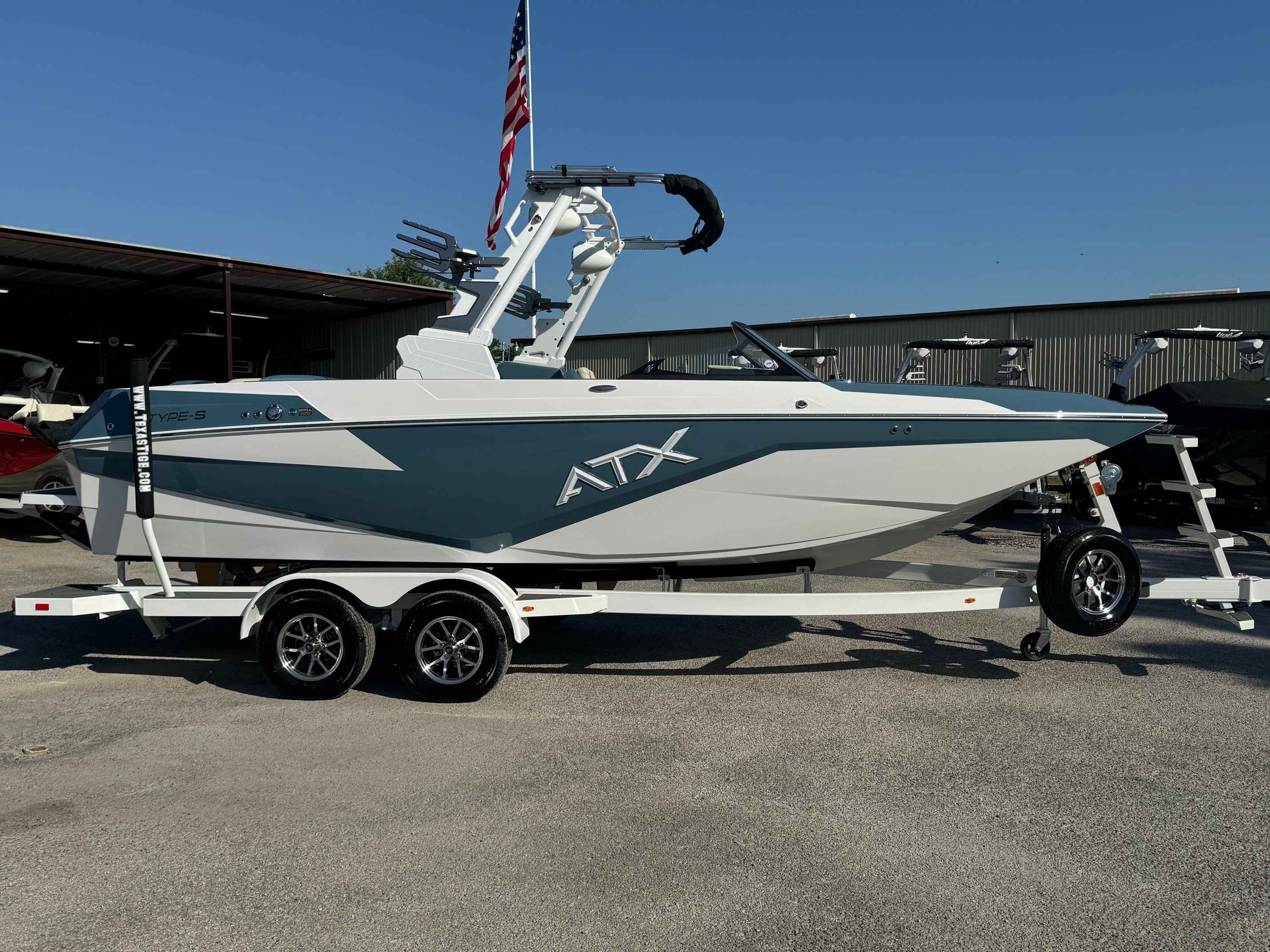 boat.Title