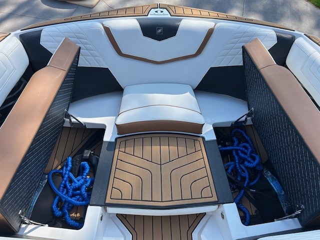 2022 Super Air Nautique G21