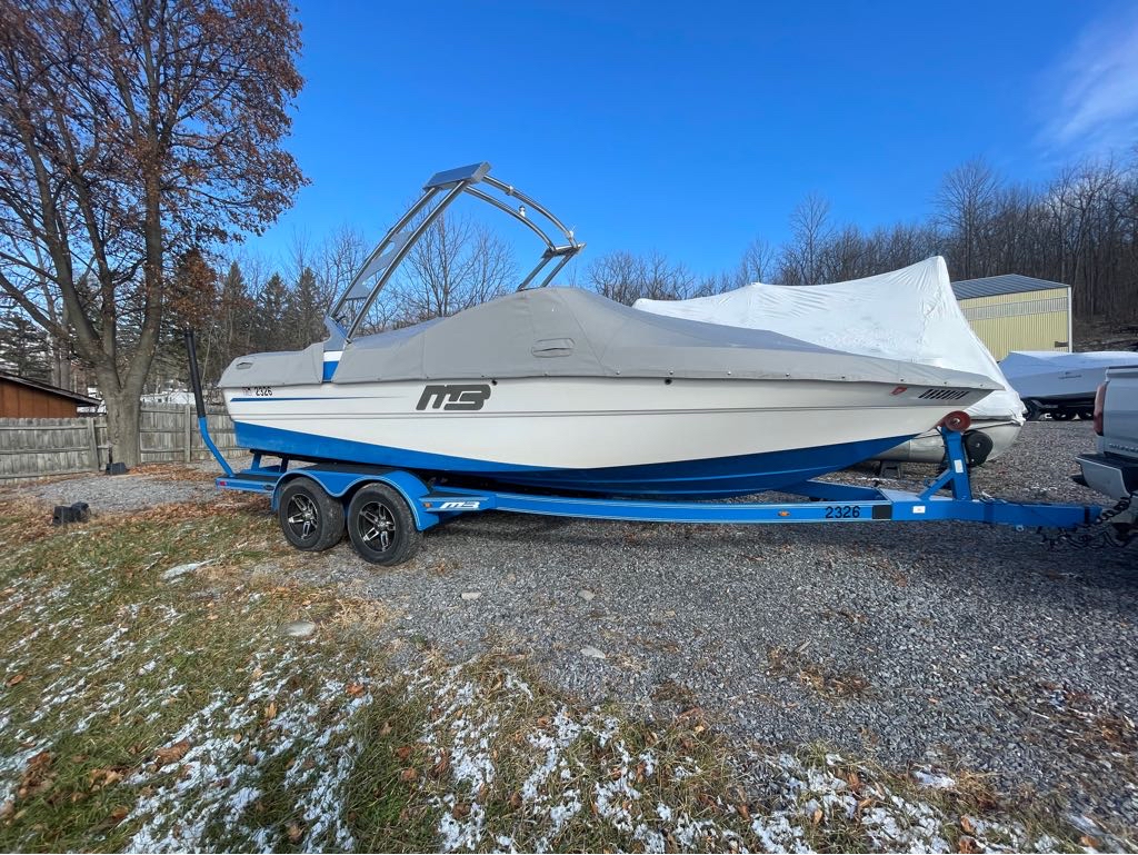 boat.Title