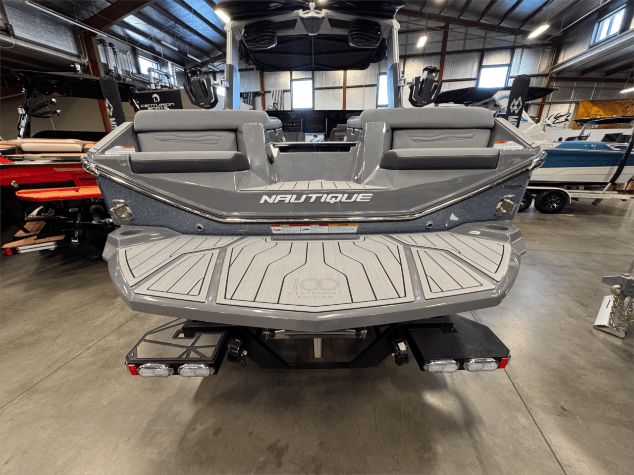 2025 Nautique G23