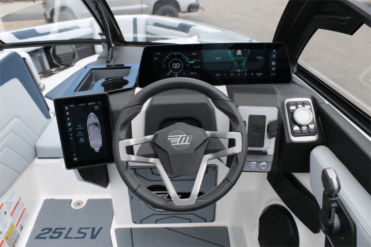 2025 Malibu 25 LSV