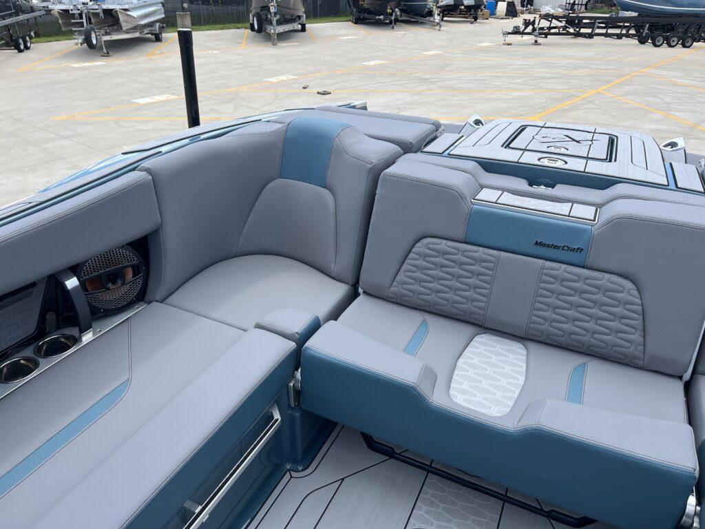 2025 MasterCraft X24