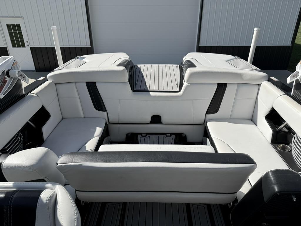 SUPER CLEAN! Super Air Nautique G21 Fully Loaded