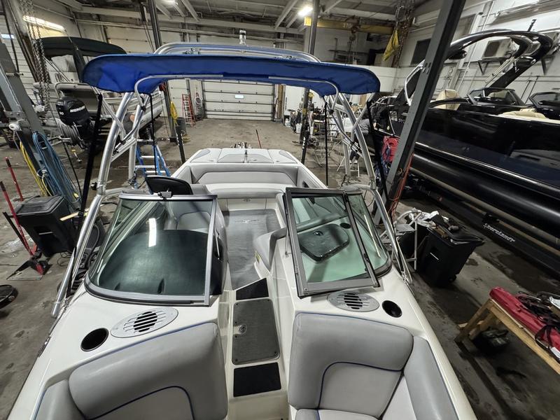 boat.Title