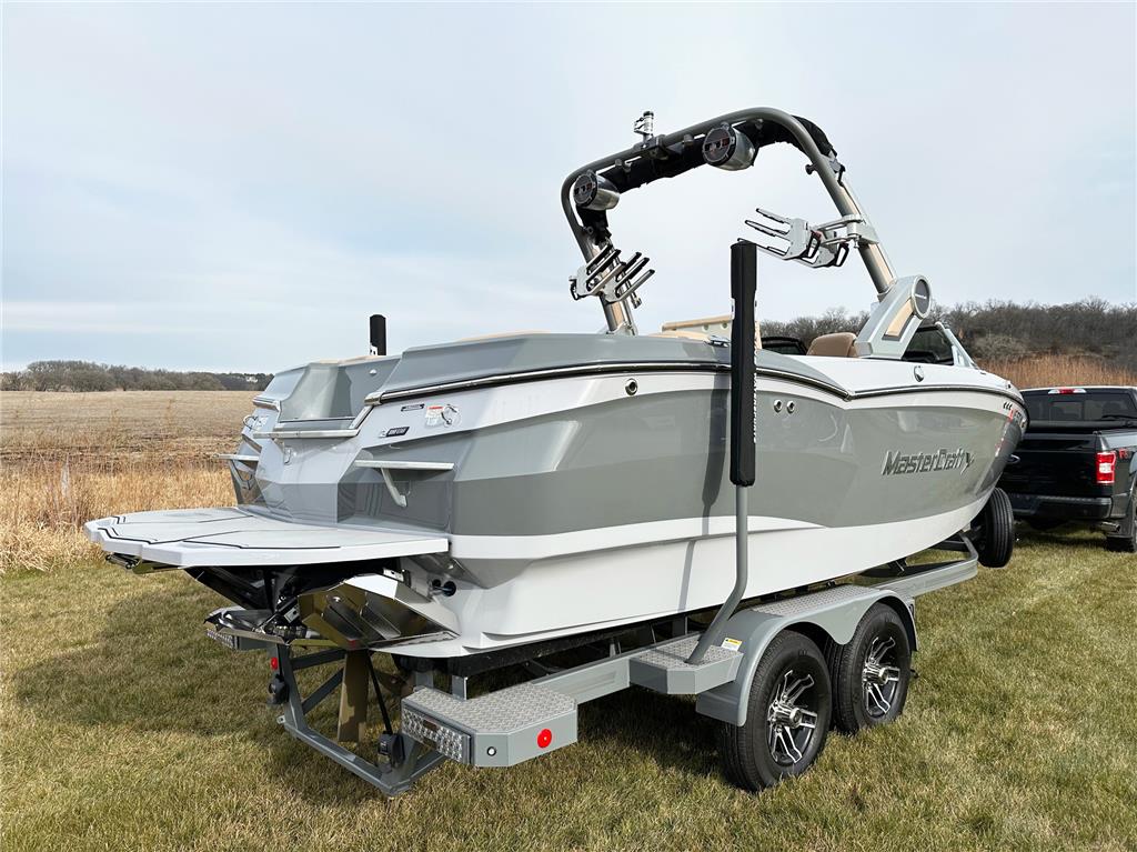 2022 MasterCraft Xstar X-Star 104 hrs! Includes trailer! 6.2L Ilmore