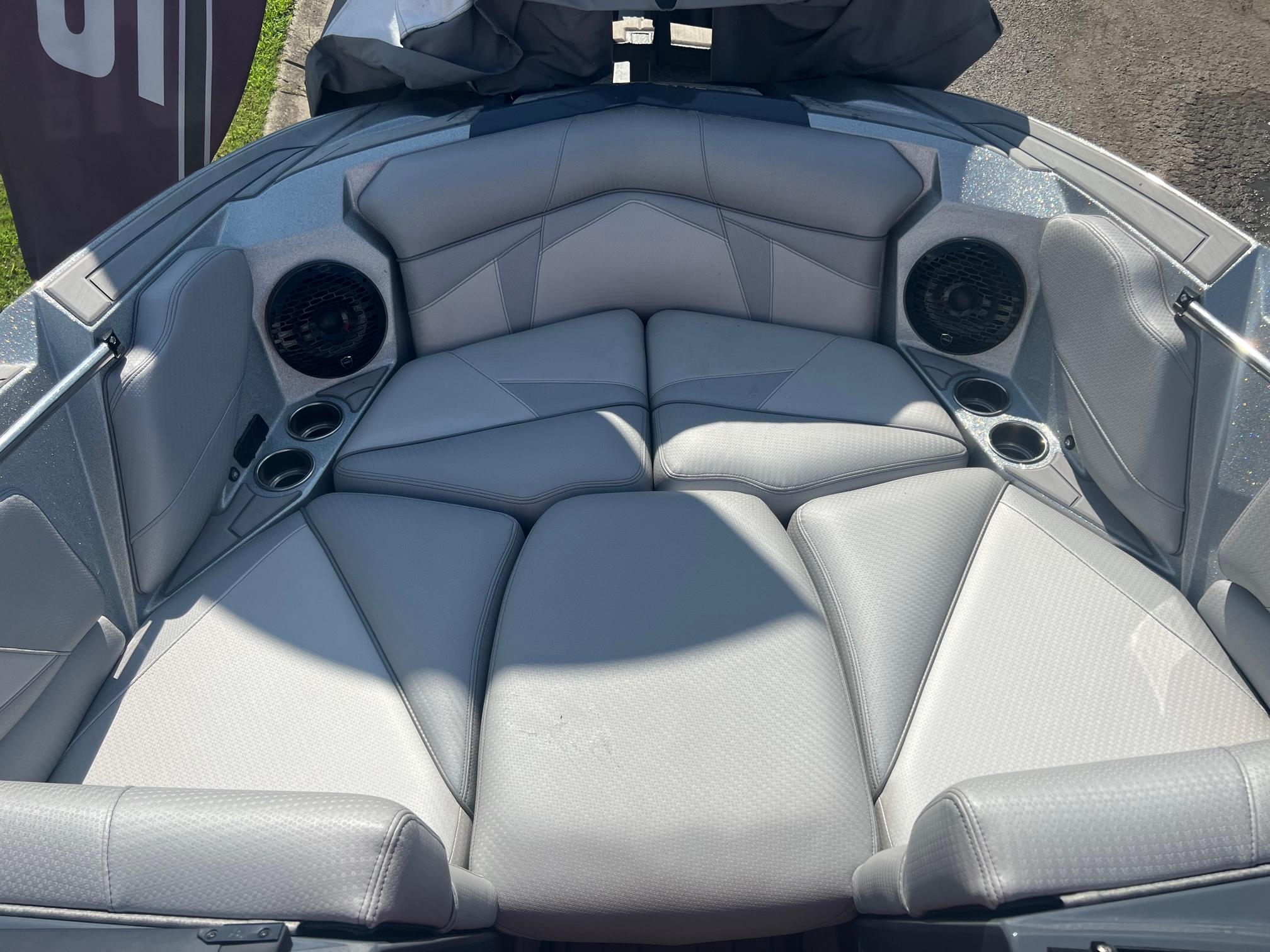 2021 Centurion FI25