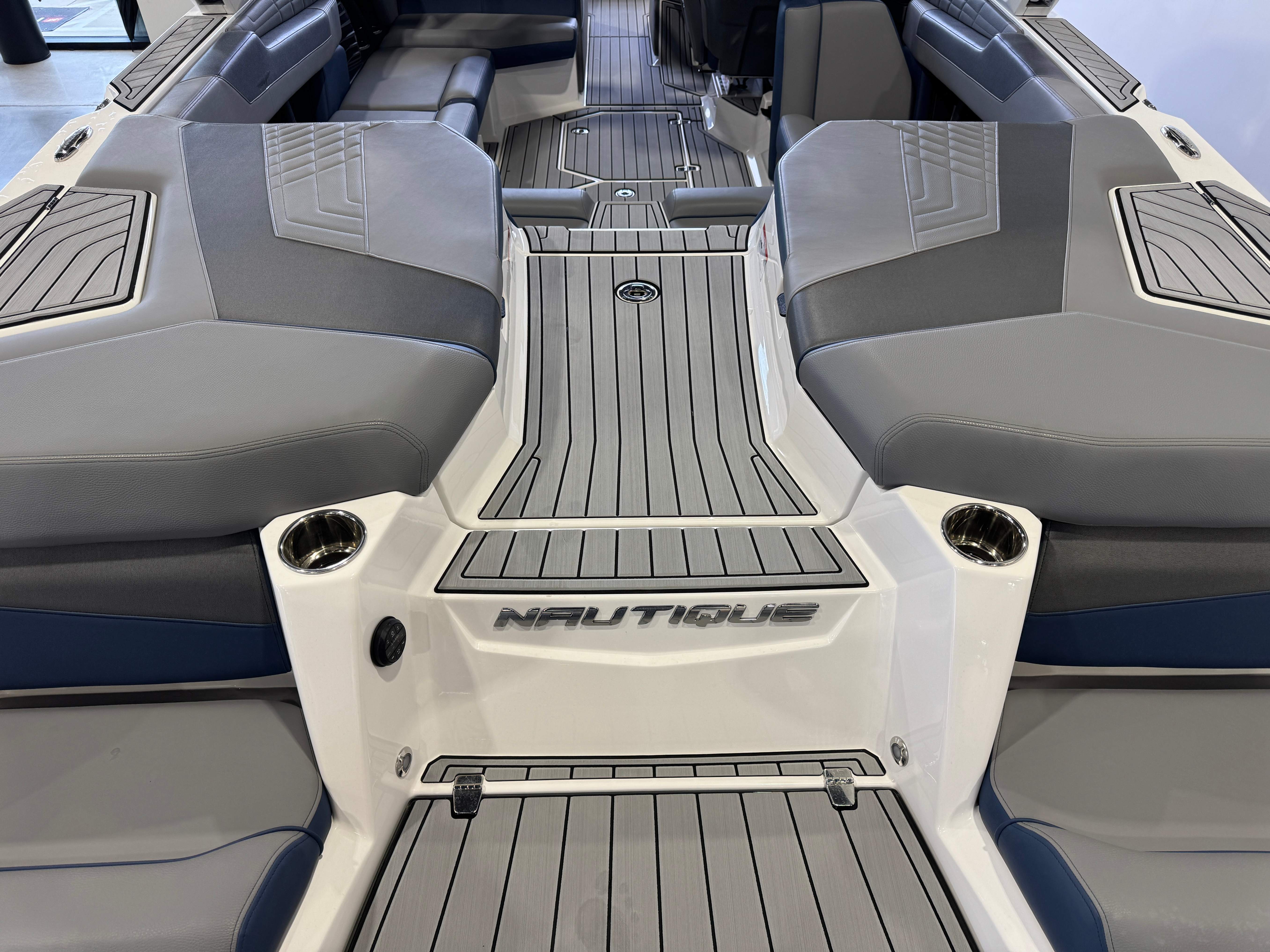 2024 Nautique Super Air Nautique G23