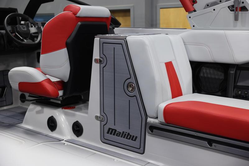 2024 Malibu 24 MXZ