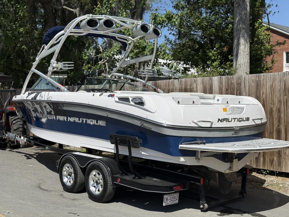 2008 SUPER AIR NAUTIQUE 230