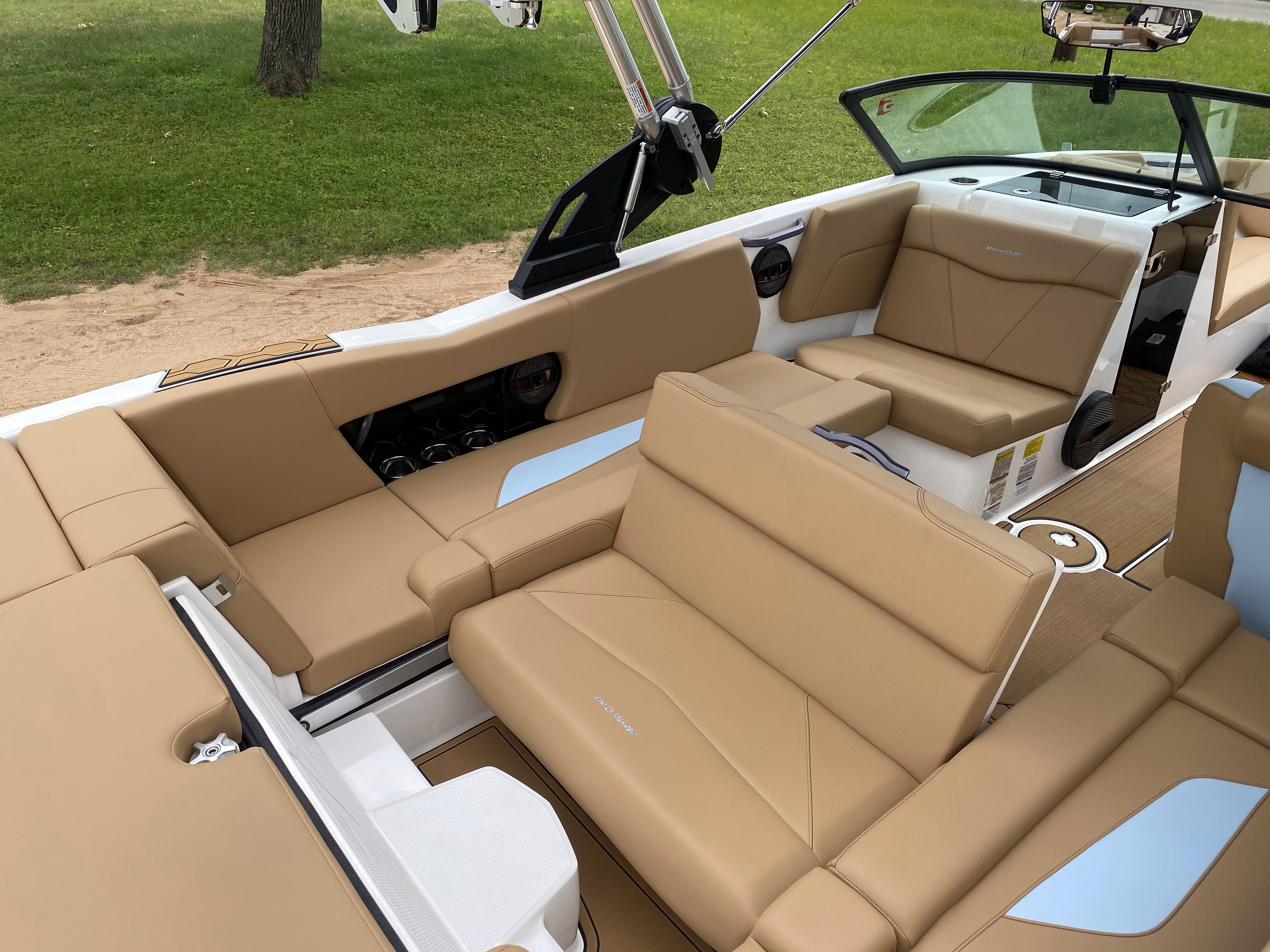 2023 MasterCraft NXT22 W/ Trailer