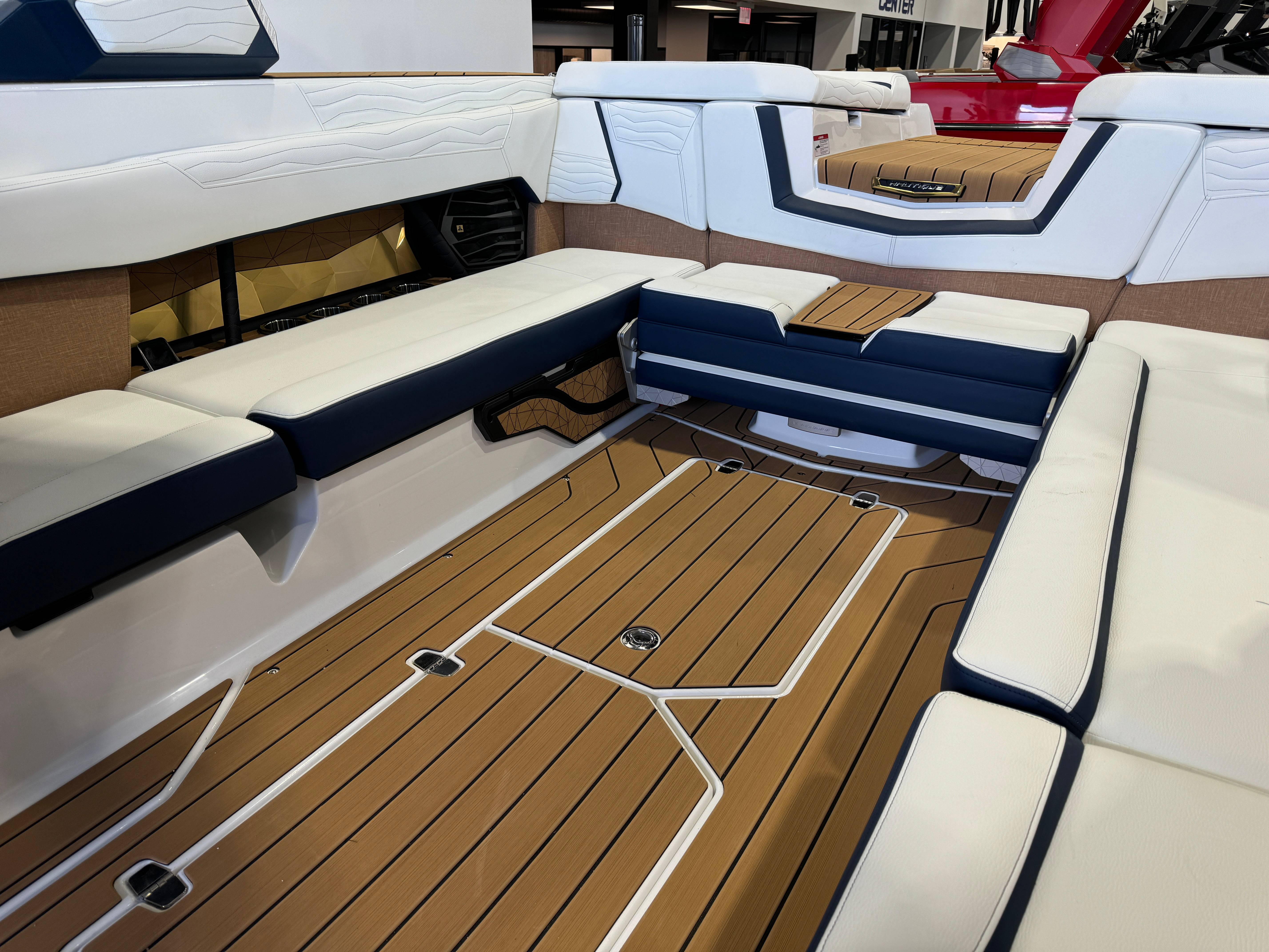 2025 Nautique Super Air Nautique G25