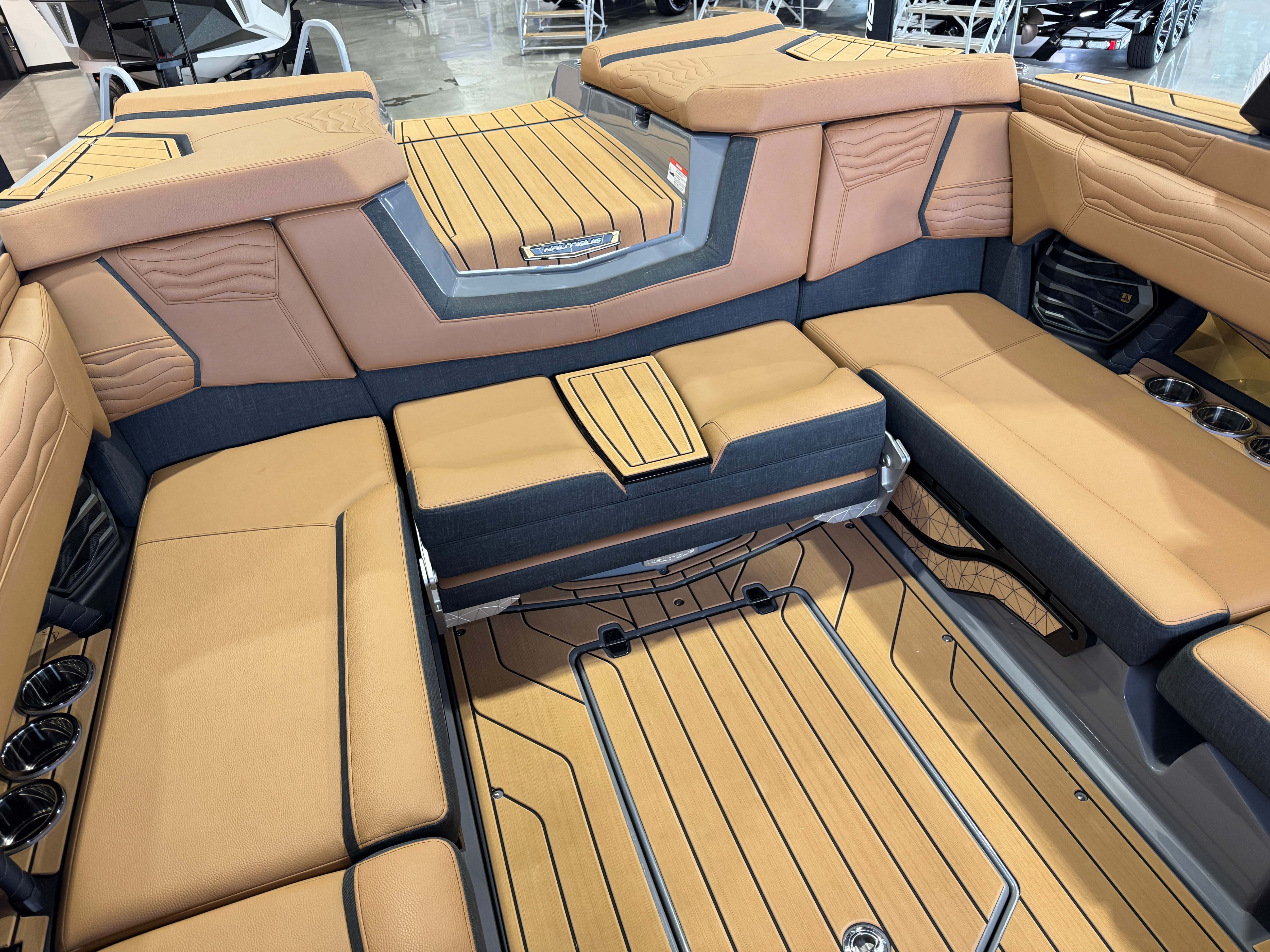 2025 Nautique Super Air Nautique G23