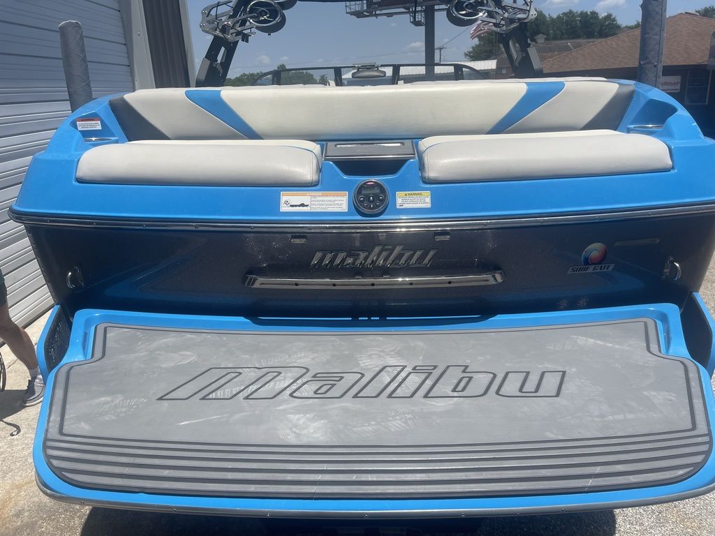 2013 Malibu Boats Wakesetter 24 MXZ