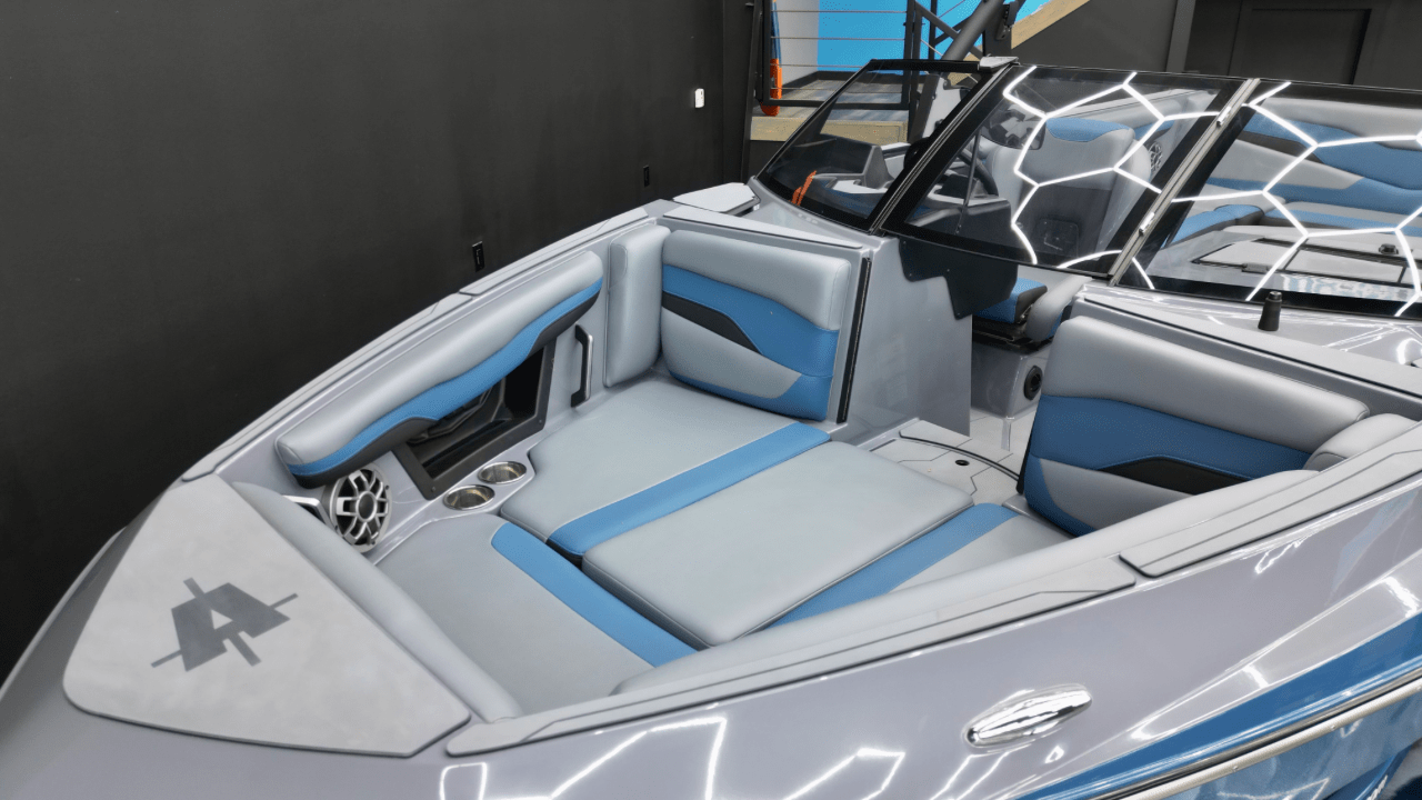 2023 Axis T235