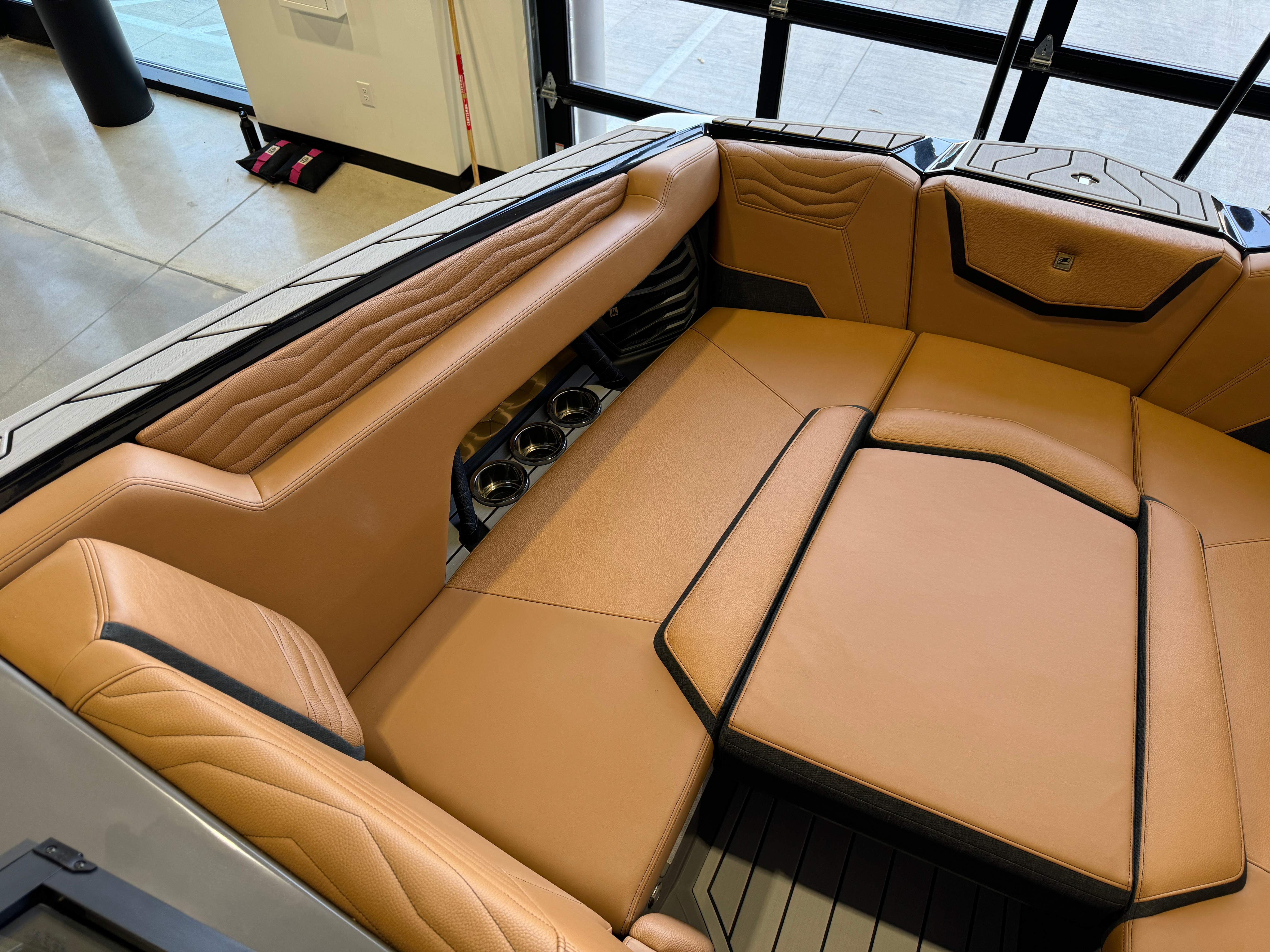 2025 Nautique Super Air Nautique G25