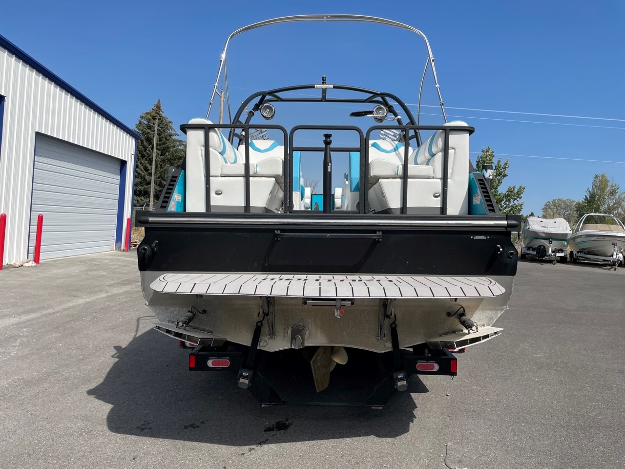 2020 Montara Surf Boss 25