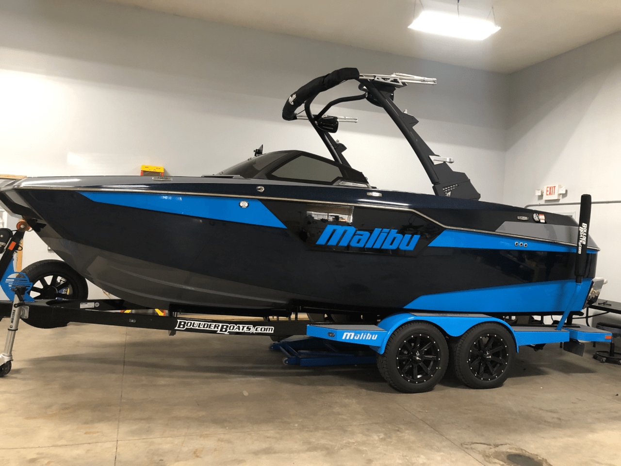 2021 Malibu M220 low hours