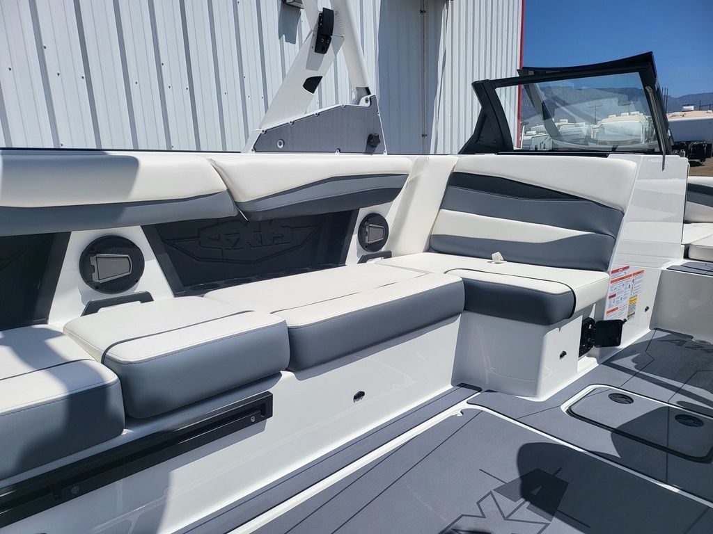2025 Axis Wake Research A245