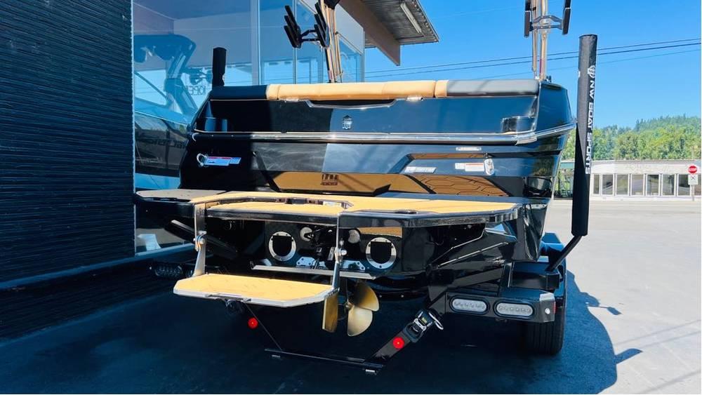 2023 MasterCraft NXT22