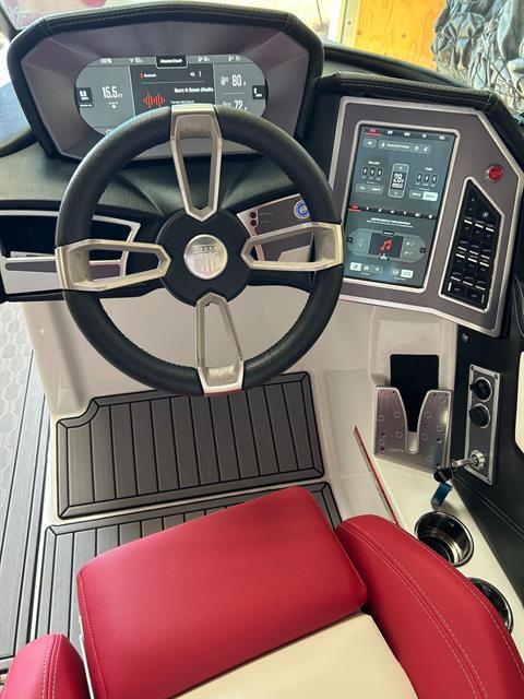 2022 MASTERCRAFT XT24