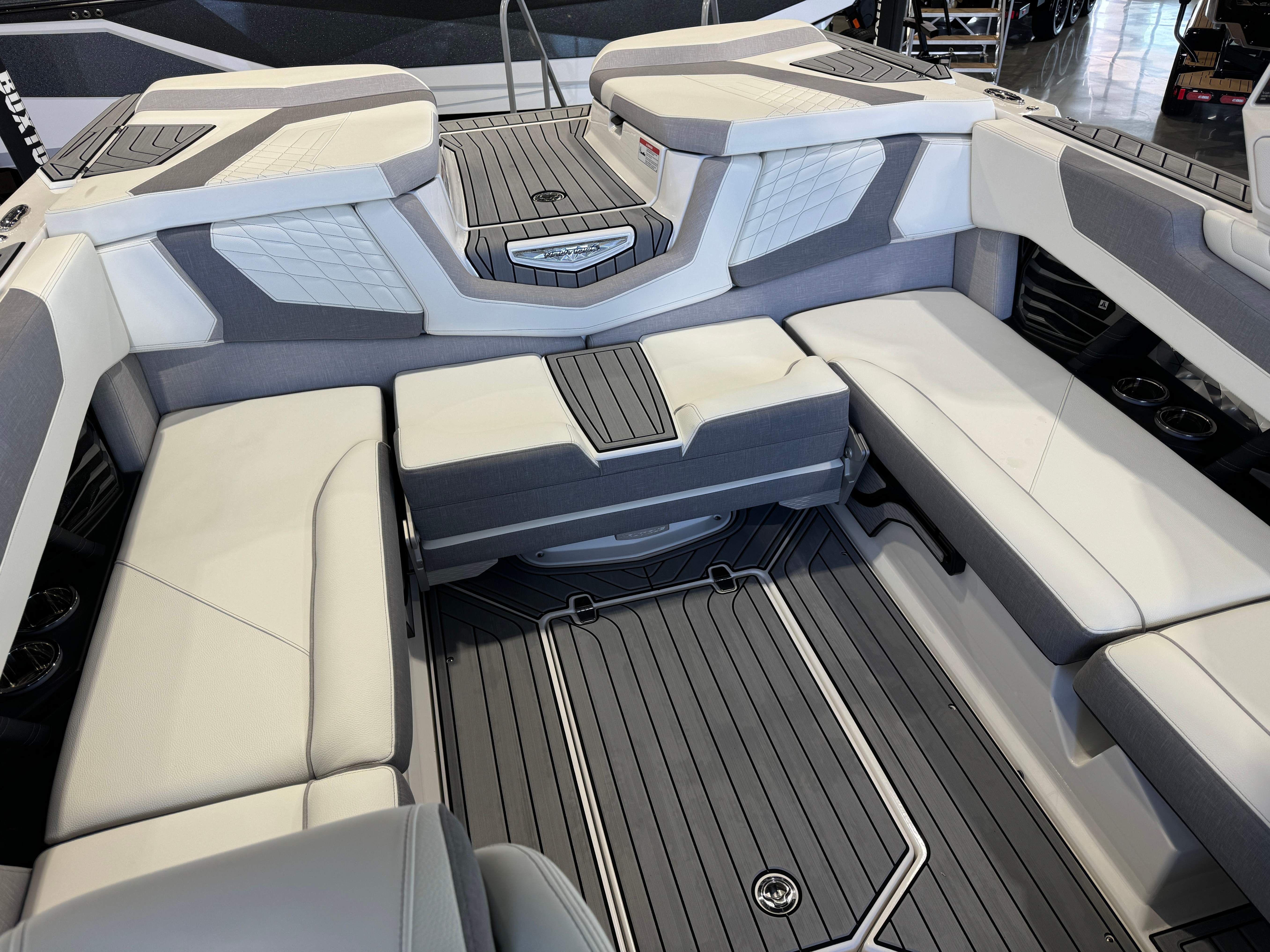 2023 Nautique Super Air Nautique G23