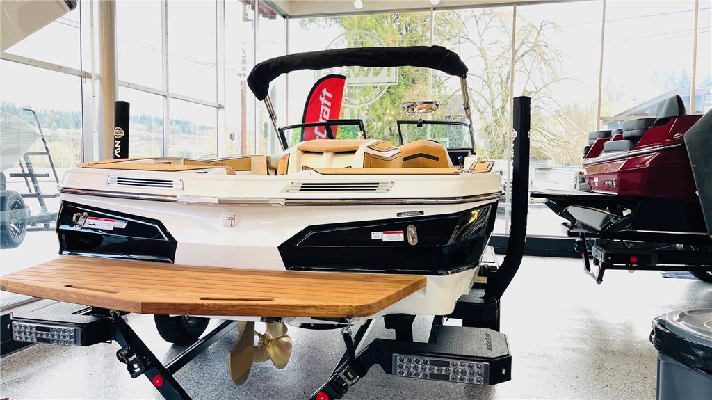 2024 MasterCraft ProStar Brand NEW