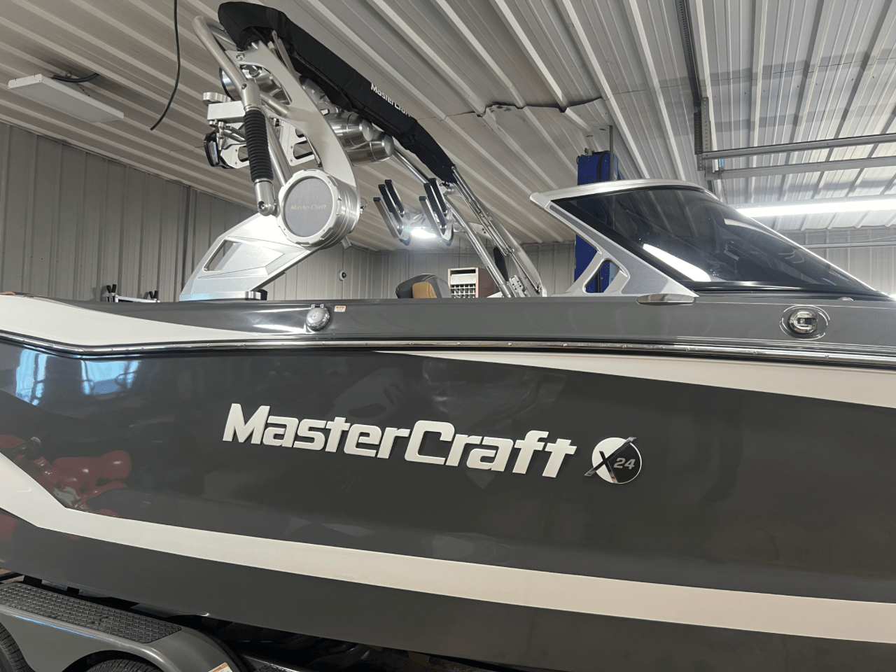 Low Hrs 2020 Mastercraft X24 w/trailer