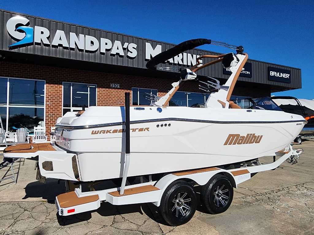 2025 Malibu Boats Wakesetter 23 LSV