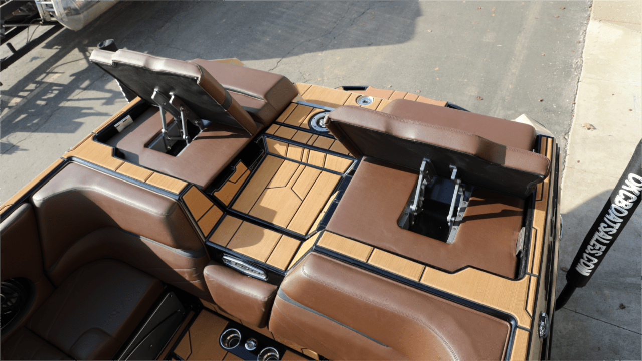 2023 Supra Boats SL 450 – New Arrival!!! – 29 Hours