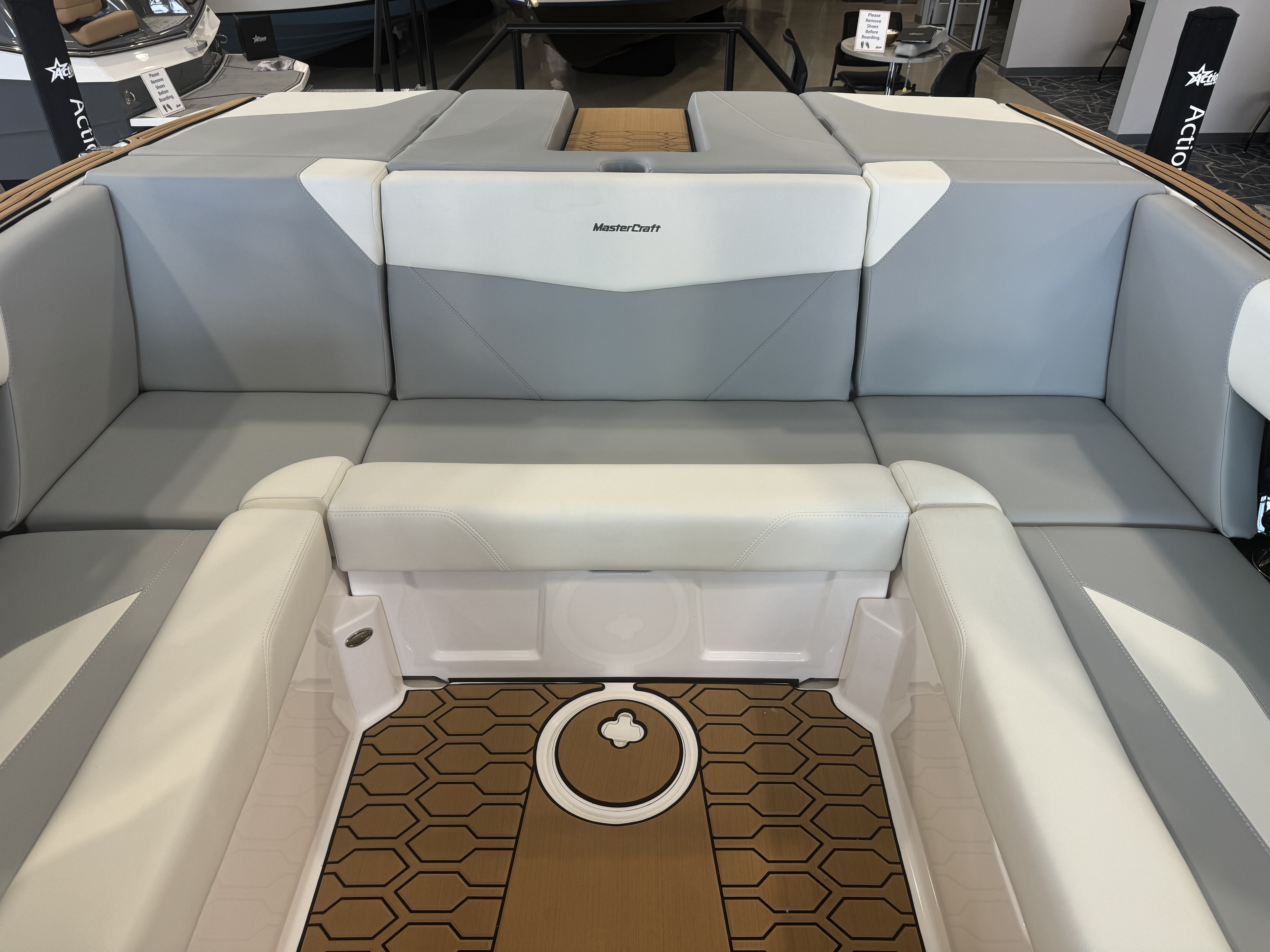 2025 MasterCraft NXT21