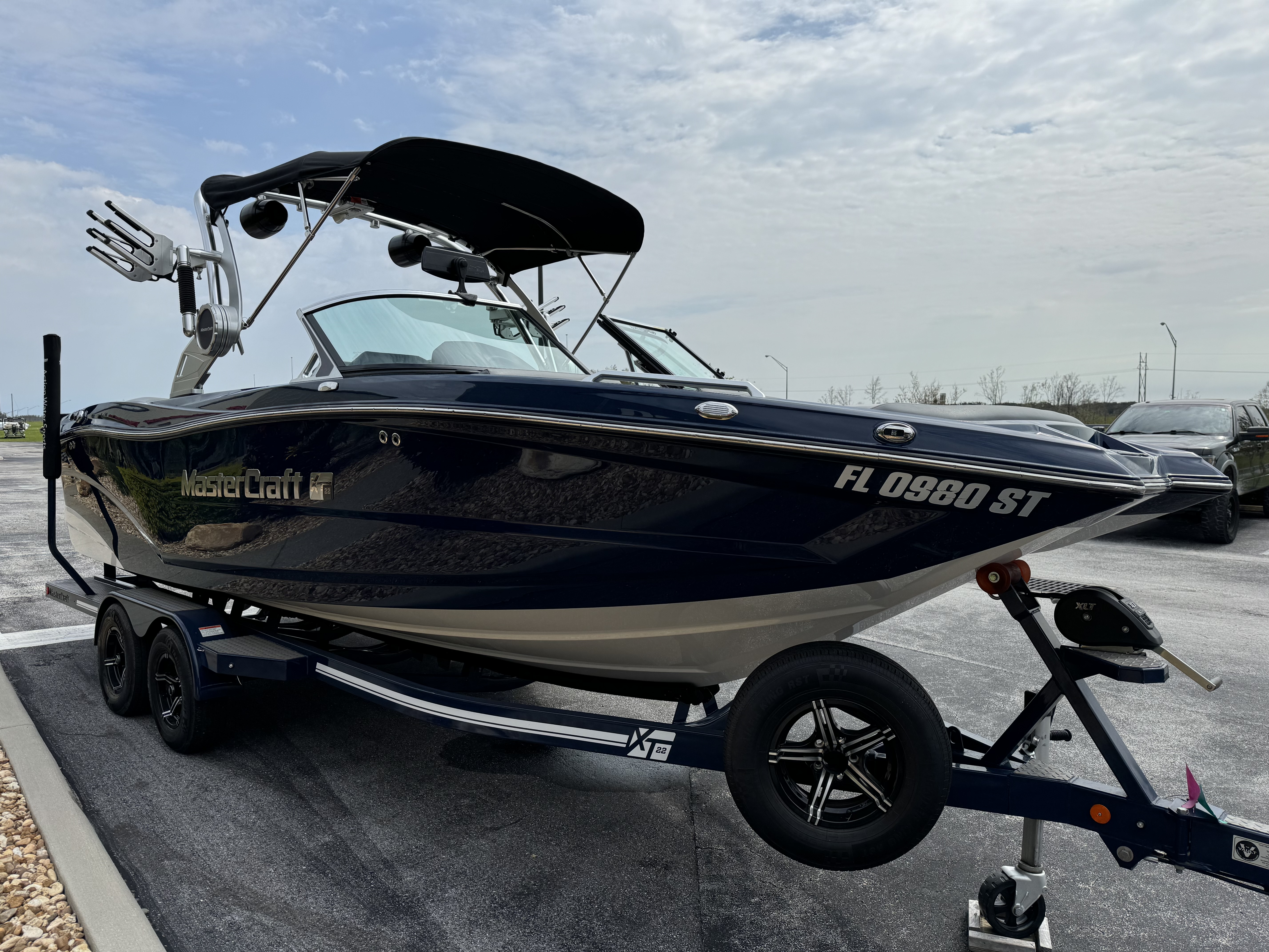 2020 MasterCraft XT22