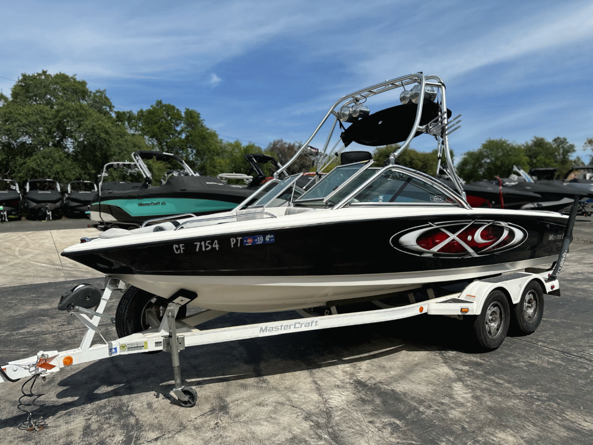 2001 MasterCraft X9