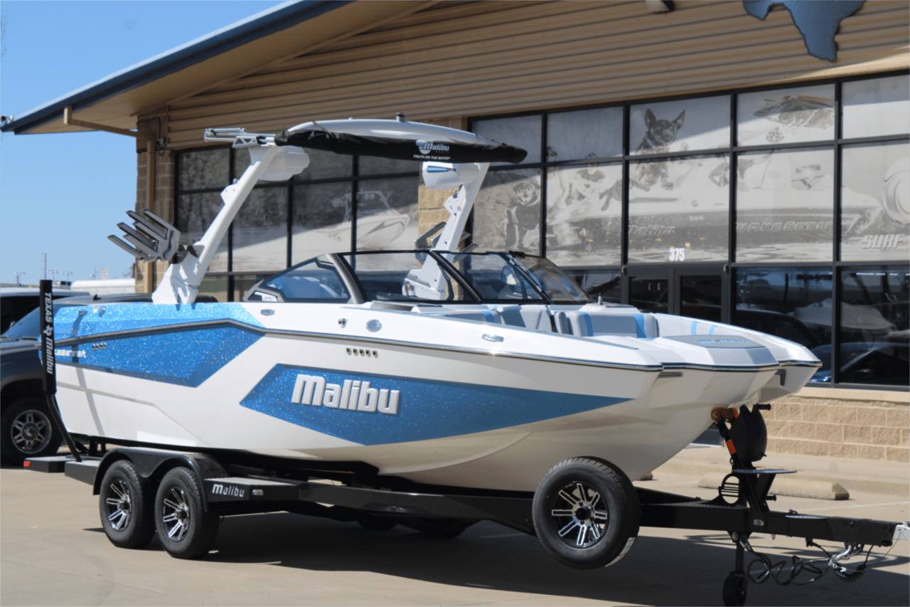 2025 Malibu 23 MXZ
