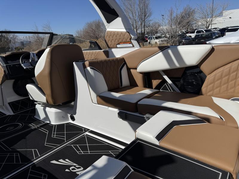 2025 Tige 24RZX