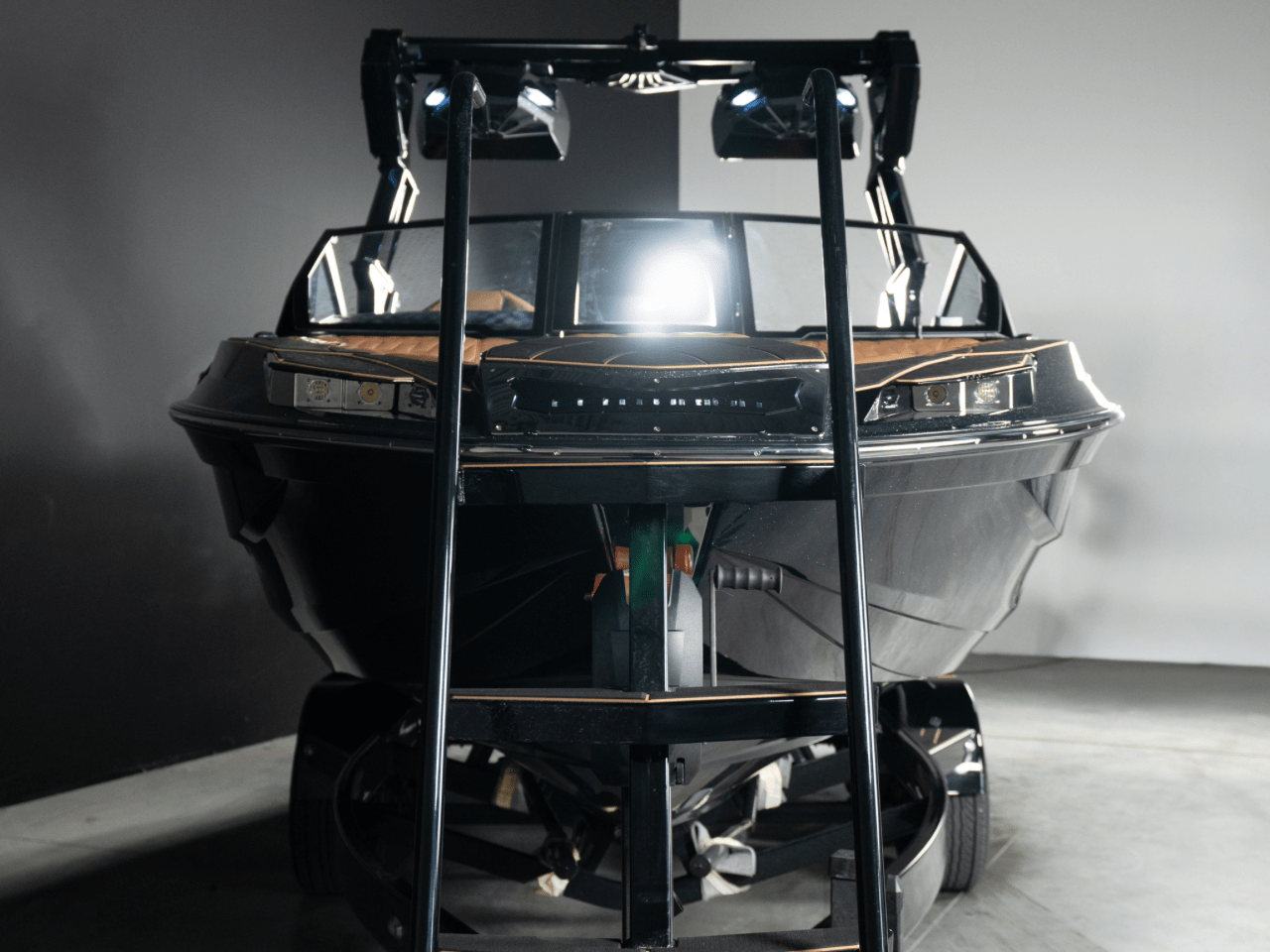 2025 Centurion Ri230 – Black Metal Flake / Gunmetal Flake