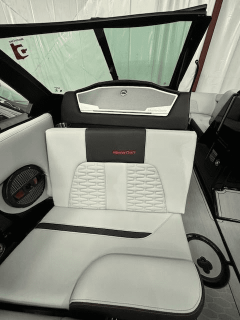 2023 Mastercraft X22