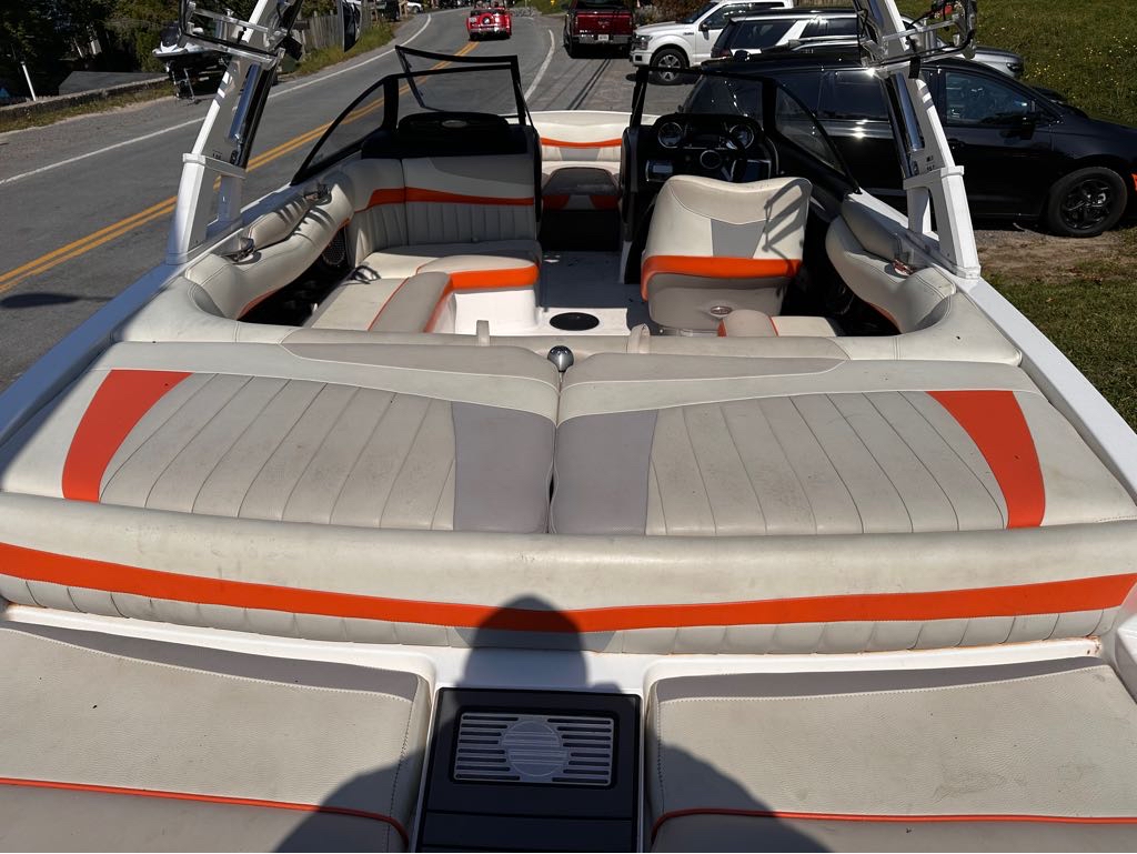 2014 Malibu Boats Wakesetter 22 MXZ