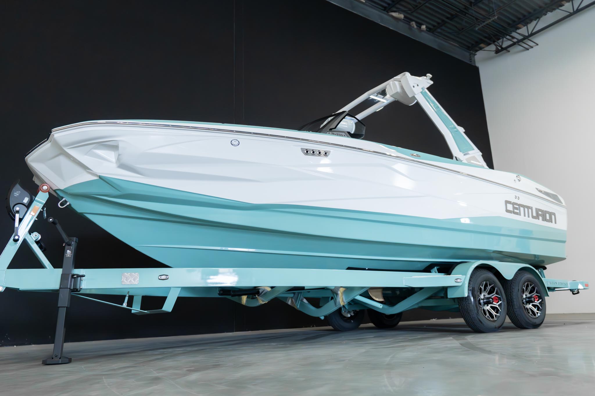 2025 Centurion NV233 &#8211; Spearmint / White