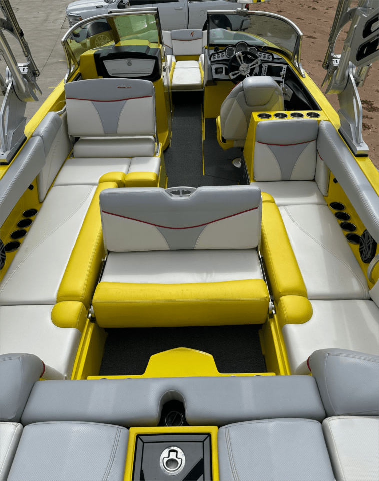 2016 MasterCraft X26