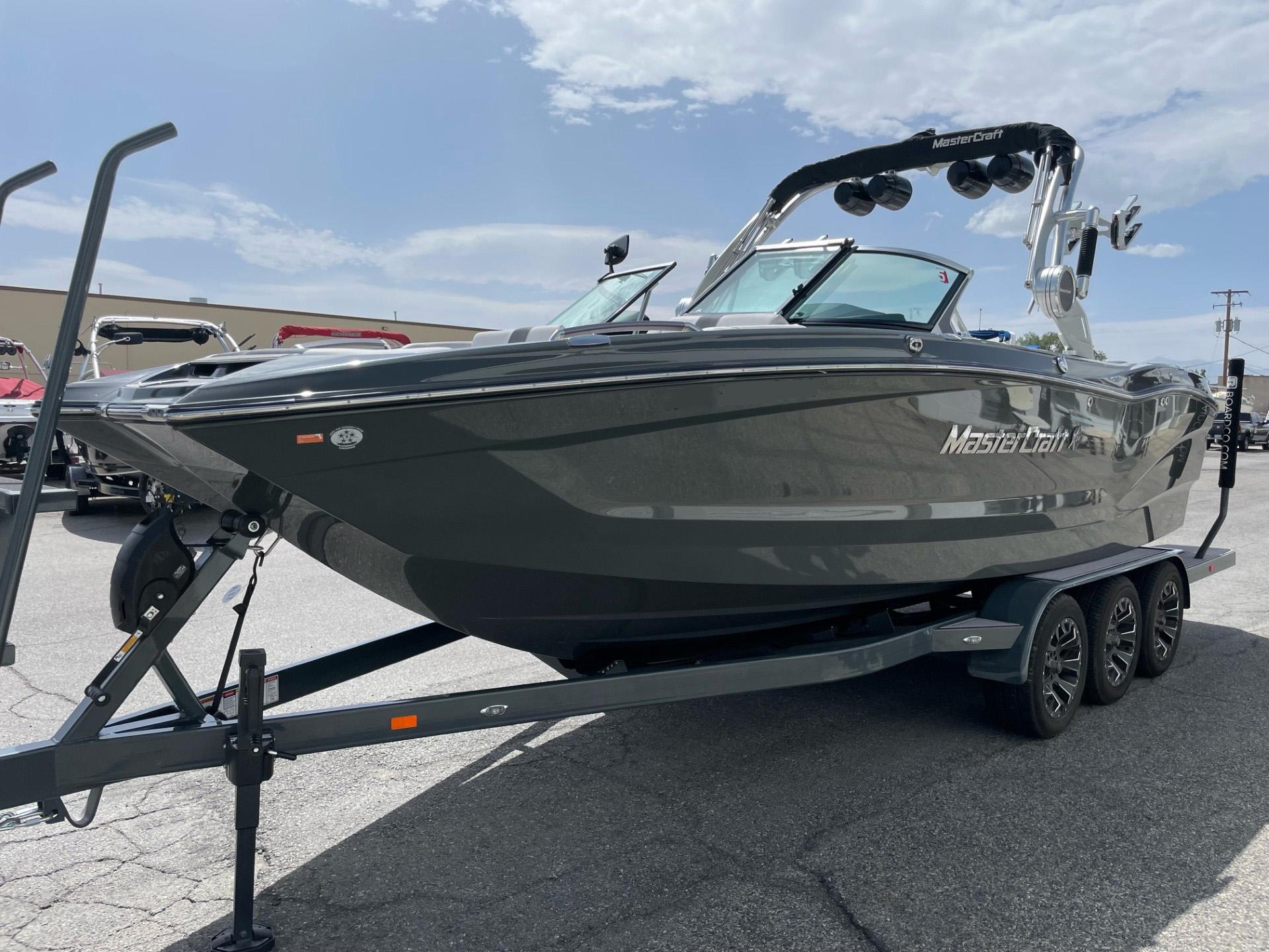 2021 MasterCraft X24