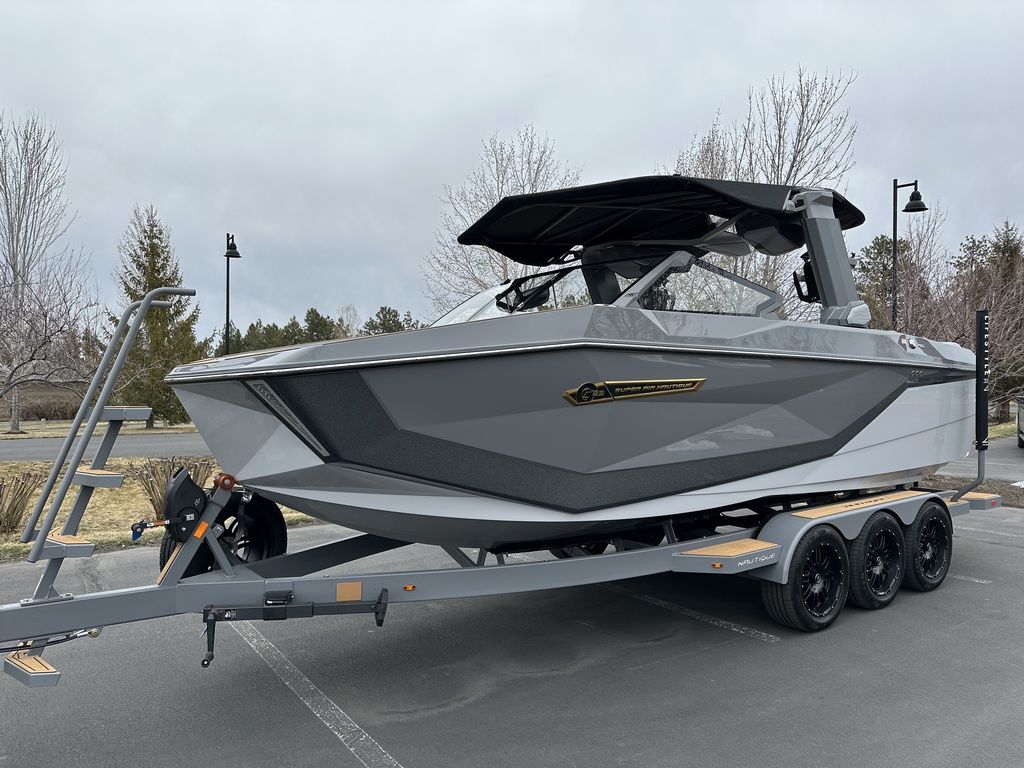 2025 Nautique Super Air Nautique G23