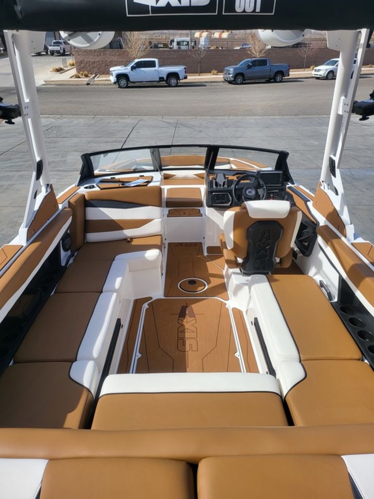 2025 Axis Wake Research A225 Icon
