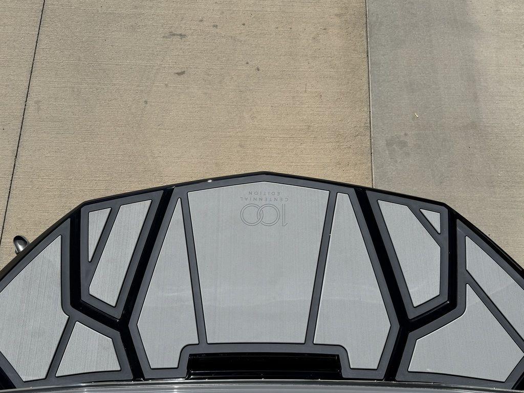 2025 nautique G25-Paragon-Centennial-Edition