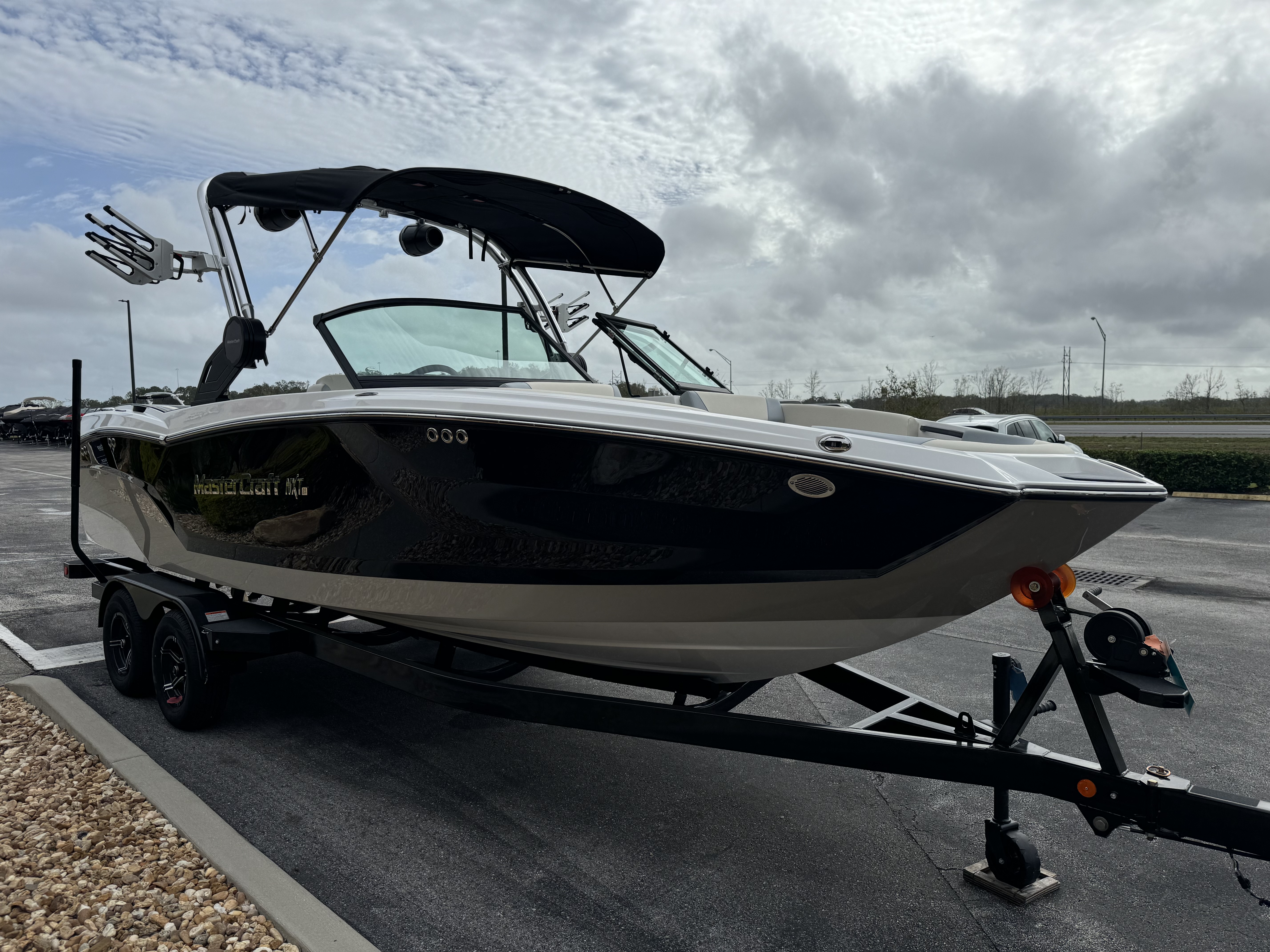 2025 MasterCraft NXT23