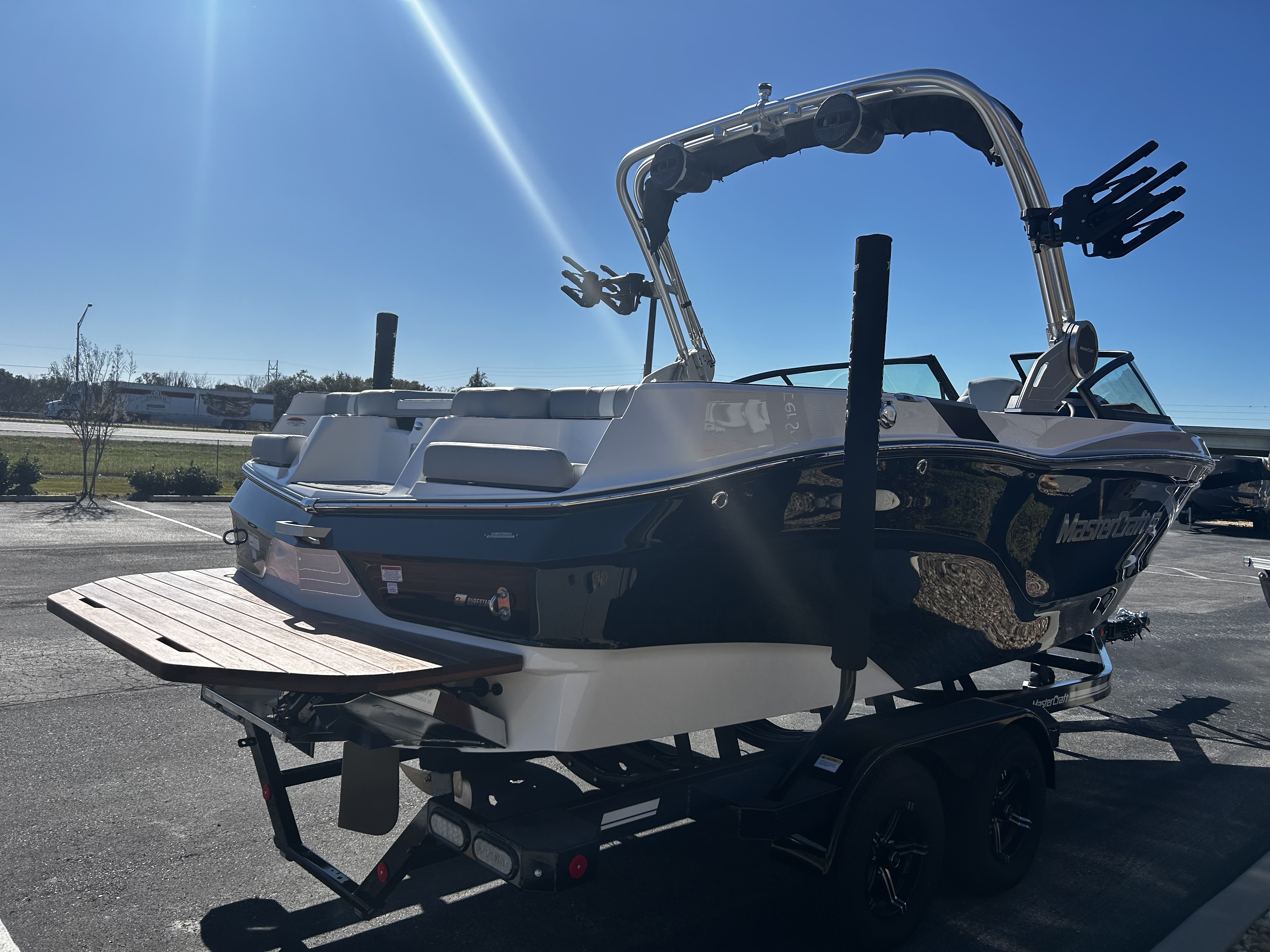 2024 MasterCraft XT22T