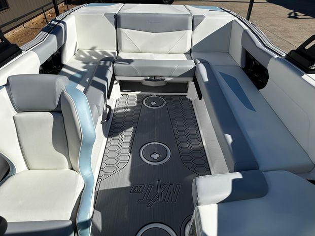 2024 MasterCraft NXT23